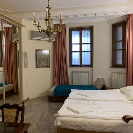 Kalmar Panzio Bed & Breakfast Budapest Exterior photo